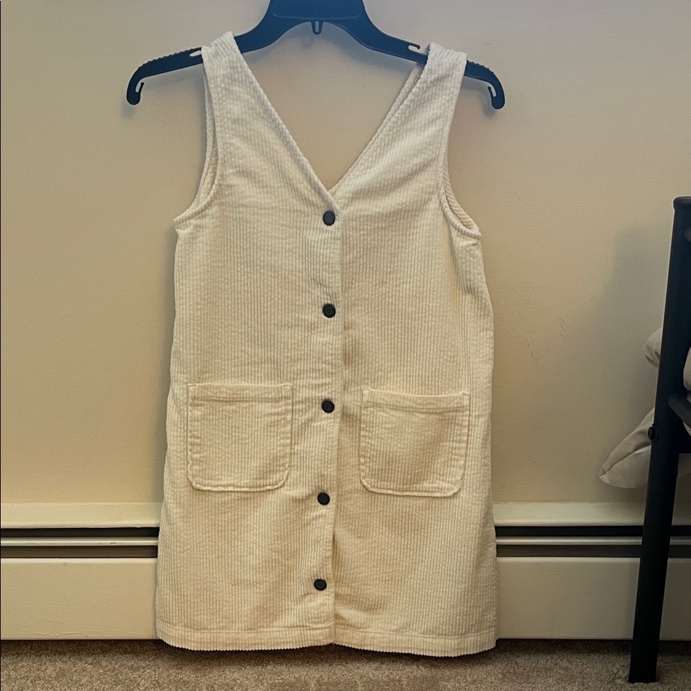Old Navy Cream Sleeveless Button-Down Dress